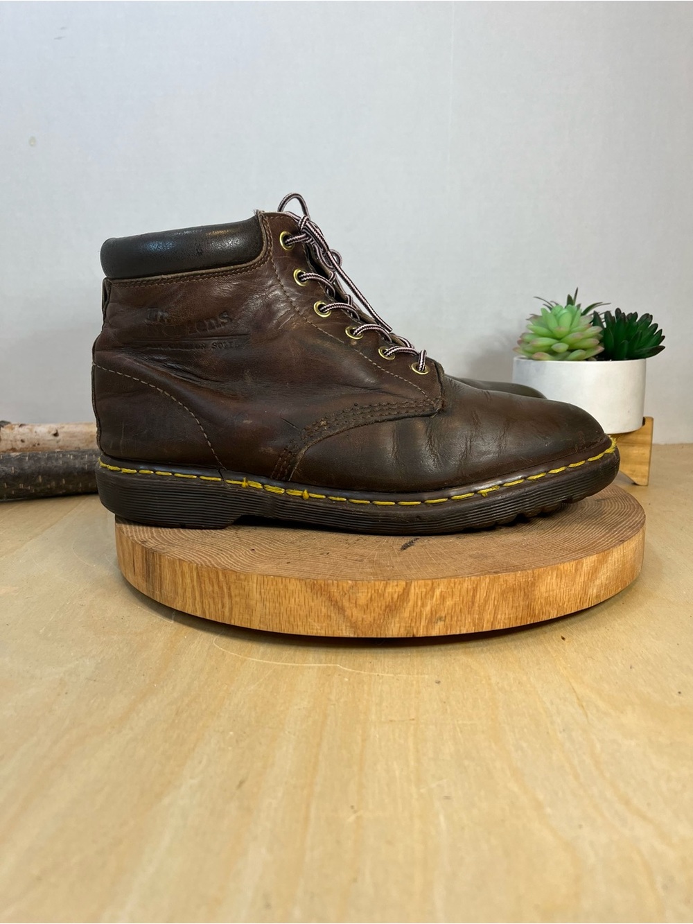 Vintage Dr. Martens Made in England 939 Padded Collar Boots Size 10